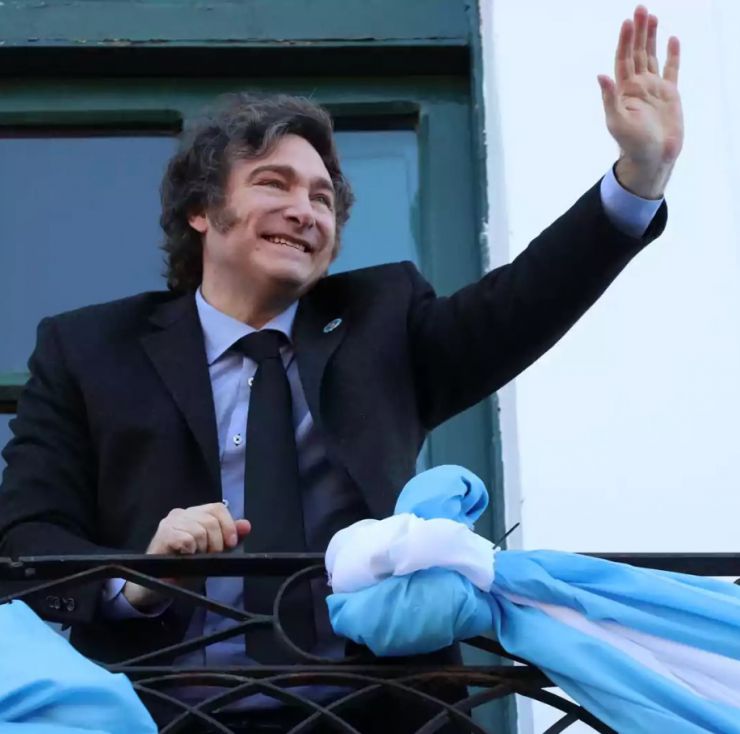 La aprobación del presidente Milei alcanzó el nivel más alto desde su asunción